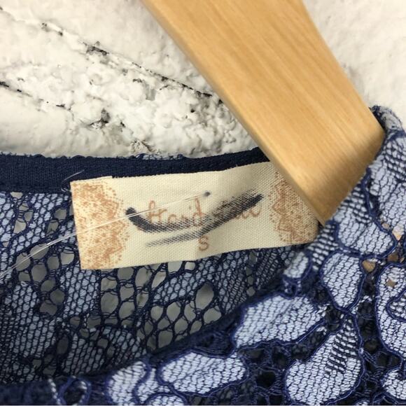 Alter’d State Blue Lace Dress - Picture 4 of 8